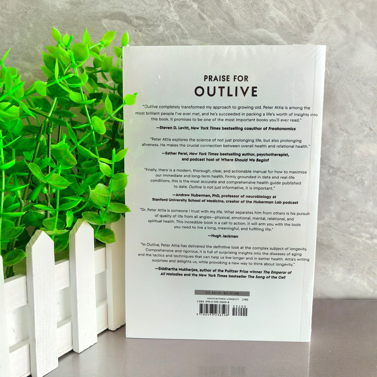 Outlive The Science and Art of - Longevity Health & Wellness Hotel reseña y precio